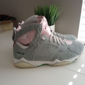 Jordan 7 SE Hare